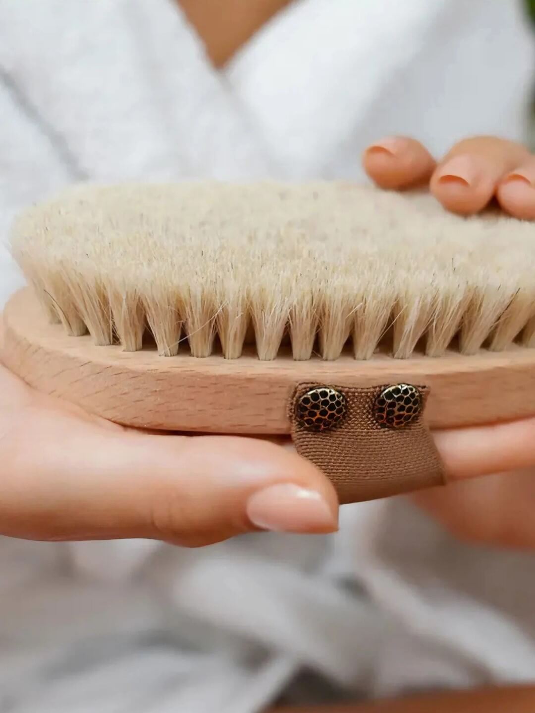 Natural Bristle Body Spa Brush – Wet & Dry Skin Exfoliating Massage Brush for Cellulite & Smooth Skin