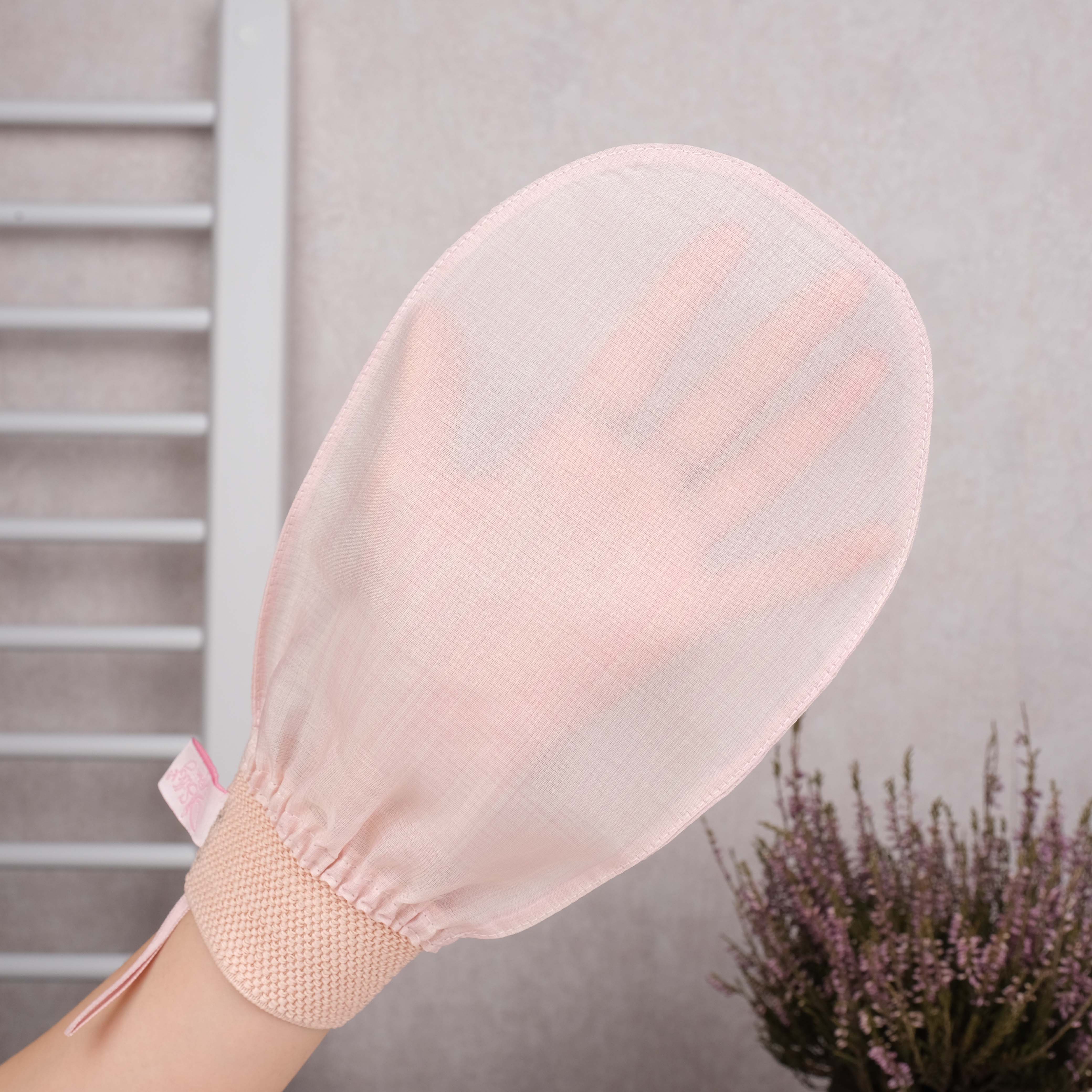 Silk Exfoliating Glove For Normal Skins